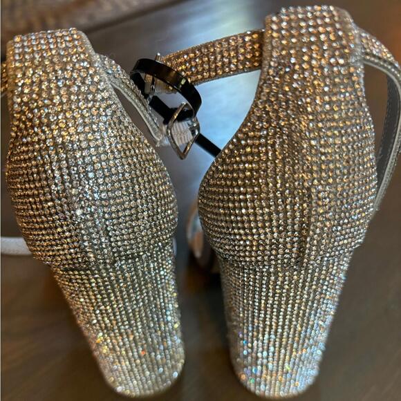 Steve Madden women’s TIAA heeled sandal - Picture 2 of 3